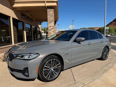 2022 BMW 530e xDrive   - Photo 8 - St. George, UT 84770-2625