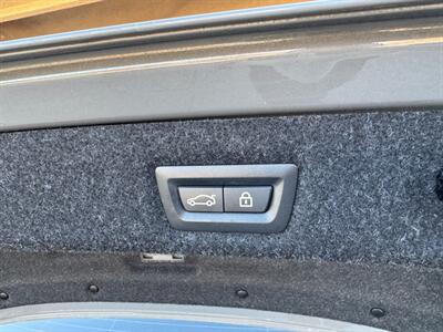2022 BMW 530e xDrive   - Photo 49 - St. George, UT 84770-2625