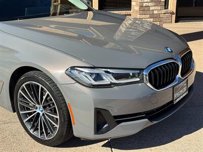 2022 BMW 530e xDrive   - Photo 10 - St. George, UT 84770-2625
