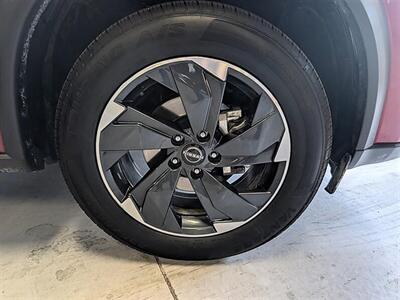 2025 Nissan Rogue SV   - Photo 15 - Bountiful, UT 84010