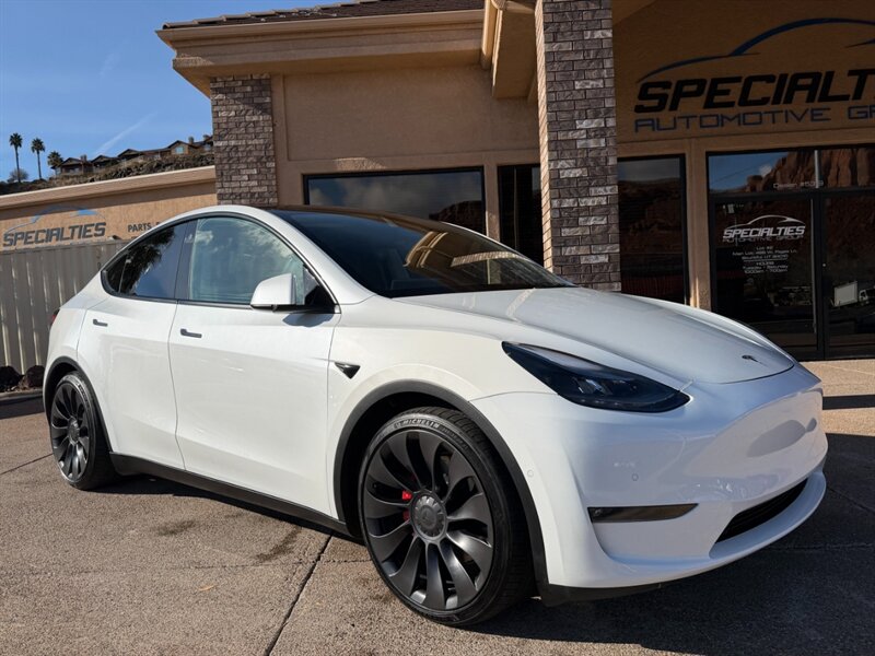2022 Tesla Model Y Performance's photo