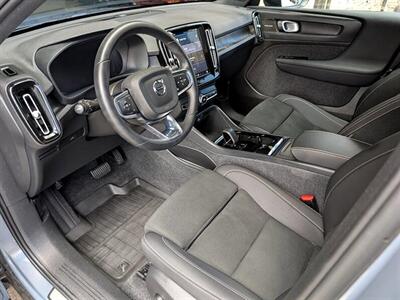 2023 Volvo C40 Recharge Twin Ultimate   - Photo 2 - Bountiful, UT 84010