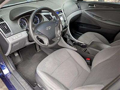 2013 Hyundai SONATA GLS   - Photo 2 - Bountiful, UT 84010