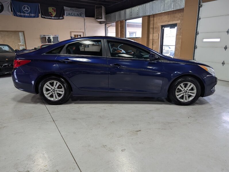 2013 Hyundai SONATA GLS - Photo 11 - Bountiful, UT 84010