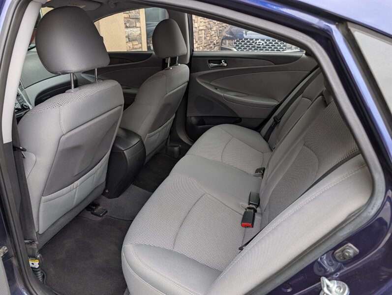 2013 Hyundai SONATA GLS - Photo 24 - Bountiful, UT 84010