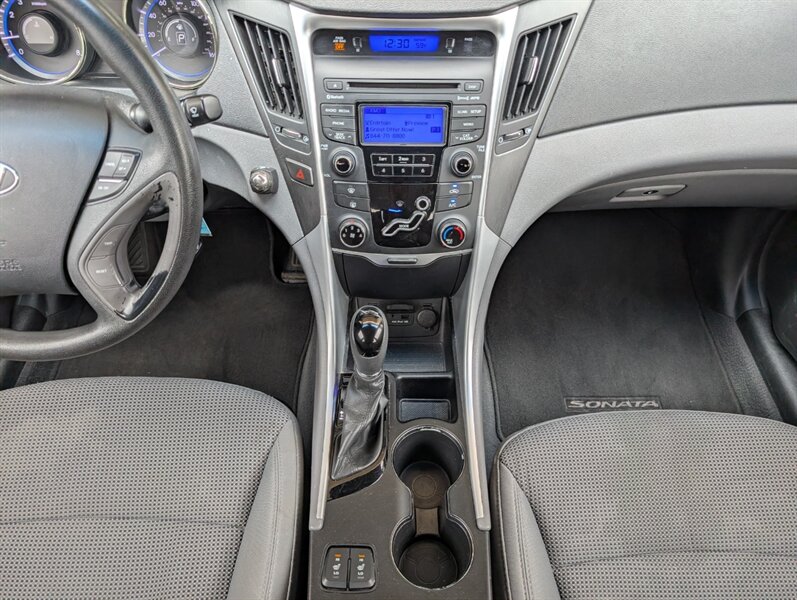 2013 Hyundai SONATA GLS - Photo 21 - Bountiful, UT 84010