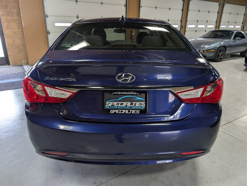 2013 Hyundai SONATA GLS - Photo 9 - Bountiful, UT 84010