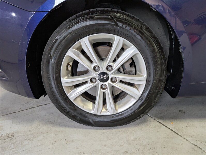 2013 Hyundai SONATA GLS - Photo 15 - Bountiful, UT 84010