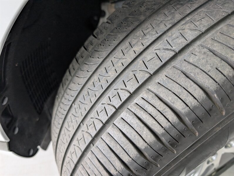 2025 Genesis GV80 Standard - Photo 16 - Bountiful, UT 84010