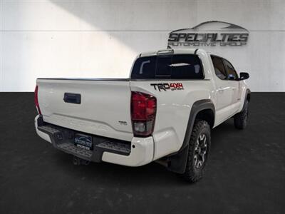2019 Toyota Tacoma TRD Off-Road   - Photo 11 - Bountiful, UT 84010