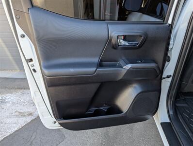 2019 Toyota Tacoma TRD Off-Road   - Photo 24 - Bountiful, UT 84010