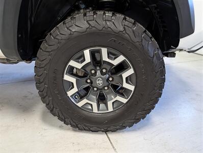 2019 Toyota Tacoma TRD Off-Road   - Photo 13 - Bountiful, UT 84010