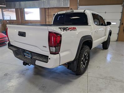 2019 Toyota Tacoma TRD Off-Road   - Photo 11 - Bountiful, UT 84010