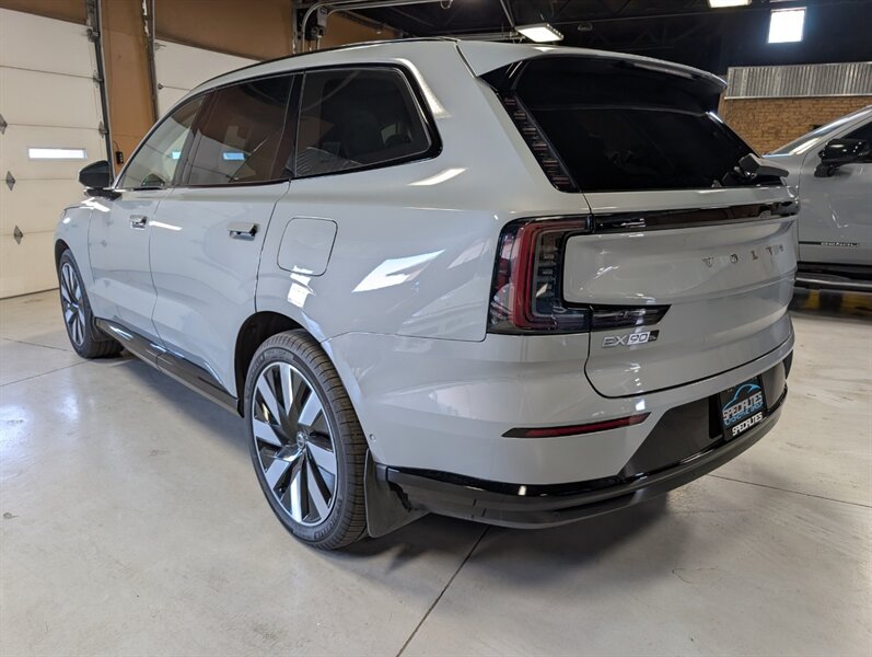 2025 Volvo EX90 Ultra 7-Passenger - Photo 8 - Bountiful, UT 84010
