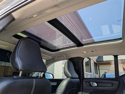 2024 Volvo XC40 B5 Core Bright Theme   - Photo 25 - Bountiful, UT 84010