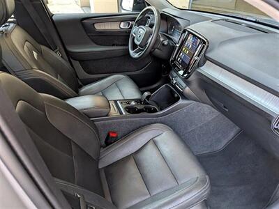 2024 Volvo XC40 B5 Core Bright Theme   - Photo 4 - Bountiful, UT 84010