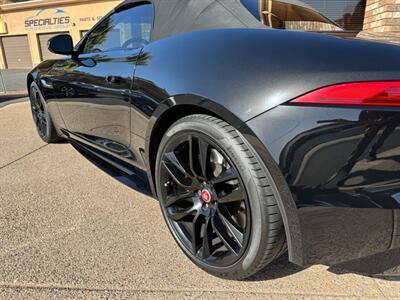 2017 Jaguar F-Type R   - Photo 24 - St. George, UT 84770-2625