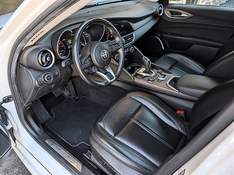 2020 Alfa Romeo Giulia Ti - Photo 2 - Bountiful, UT 84010