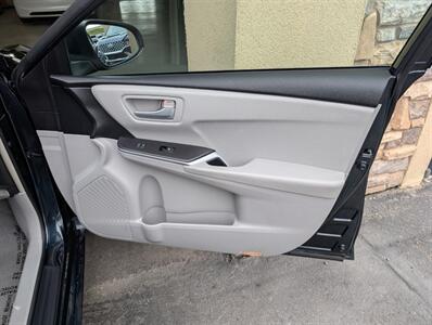 2015 Toyota Camry LE   - Photo 29 - Bountiful, UT 84010