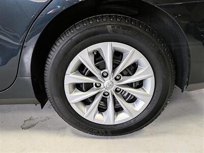 2015 Toyota Camry LE - Photo 14 - Bountiful, UT 84010