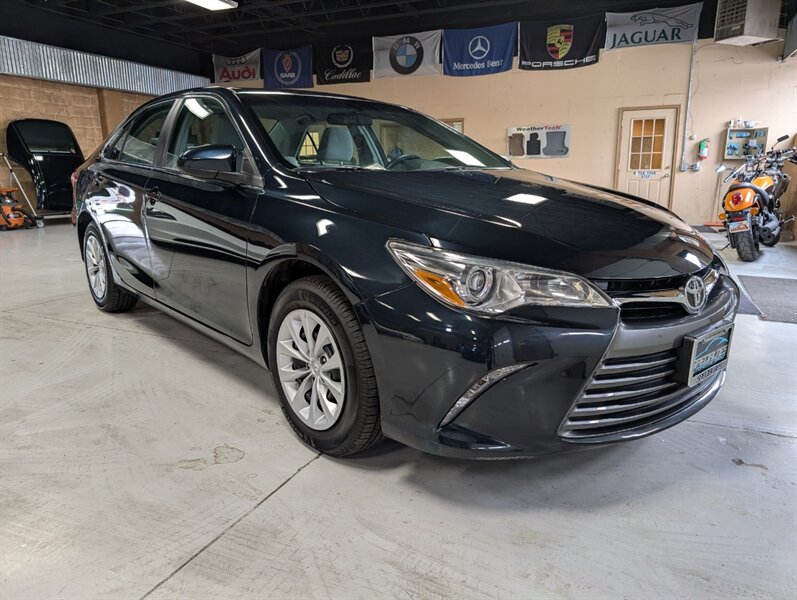2015 Toyota Camry LE   - Photo 1 - Bountiful, UT 84010