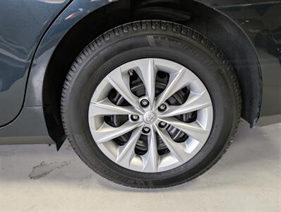 2015 Toyota Camry LE   - Photo 14 - Bountiful, UT 84010
