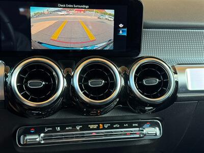 2022 Mercedes-Benz GLB 250 4MATIC ** 3RD ROW SEAT **   - Photo 45 - St. George, UT 84770-2625