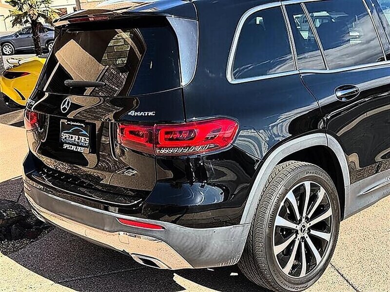 2022 Mercedes-Benz GLB GLB 250 4MATIC - Photo 16 - St. George, UT 84770-2625