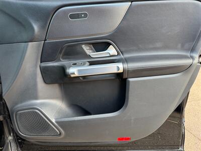 2022 Mercedes-Benz GLB 250 4MATIC ** 3RD ROW SEAT **   - Photo 51 - St. George, UT 84770-2625