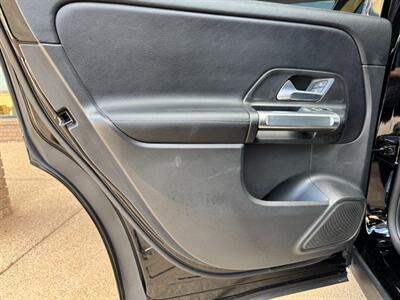 2022 Mercedes-Benz GLB 250 4MATIC ** 3RD ROW SEAT **   - Photo 50 - St. George, UT 84770-2625