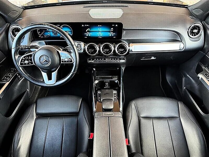 2022 Mercedes-Benz GLB GLB 250 4MATIC - Photo 5 - St. George, UT 84770-2625