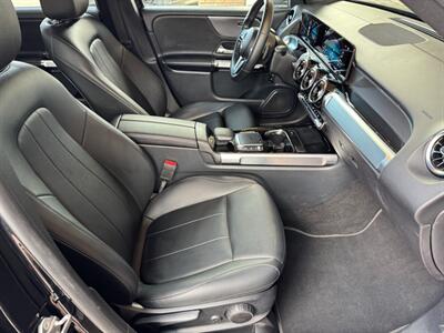 2022 Mercedes-Benz GLB 250 4MATIC ** 3RD ROW SEAT **   - Photo 14 - St. George, UT 84770-2625