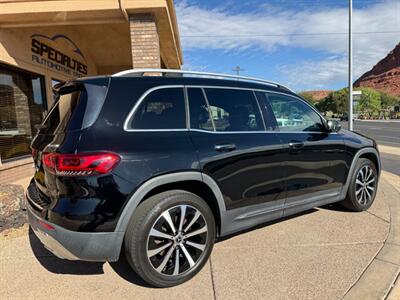 2022 Mercedes-Benz GLB 250 4MATIC ** 3RD ROW SEAT **   - Photo 32 - St. George, UT 84770-2625