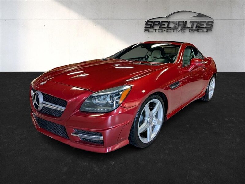 2016 Mercedes-Benz SLK SLK 300   - Photo 8 - Bountiful, UT 84010