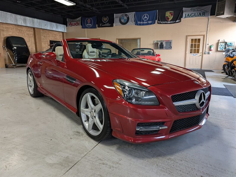 2016 Mercedes-Benz SLK SLK 300 - Photo 1 - Bountiful, UT 84010
