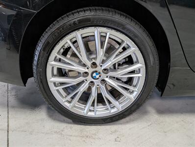 2023 BMW 330i xDrive   - Photo 13 - Bountiful, UT 84010