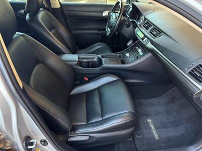 2016 Lexus CT 200h   - Photo 13 - St. George, UT 84770-2625