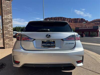 2016 Lexus CT 200h   - Photo 27 - St. George, UT 84770-2625