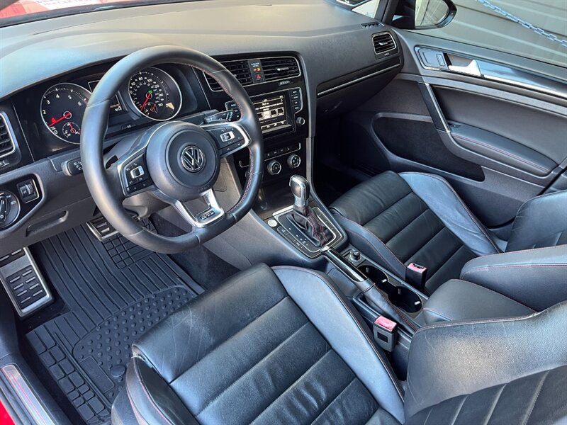 2015 Volkswagen Golf GTI SE - Photo 2 - St. George, UT 84770-2625