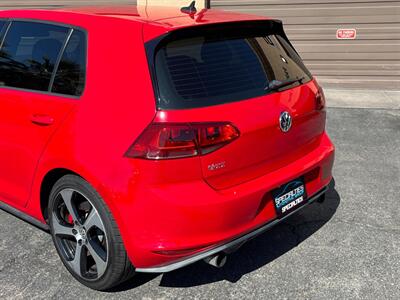 2015 Volkswagen Golf GTI SE - Photo 14 - St. George, UT 84770-2625