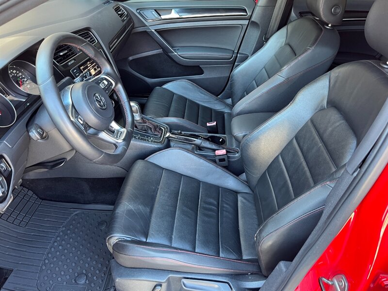 2015 Volkswagen Golf GTI SE - Photo 9 - St. George, UT 84770-2625