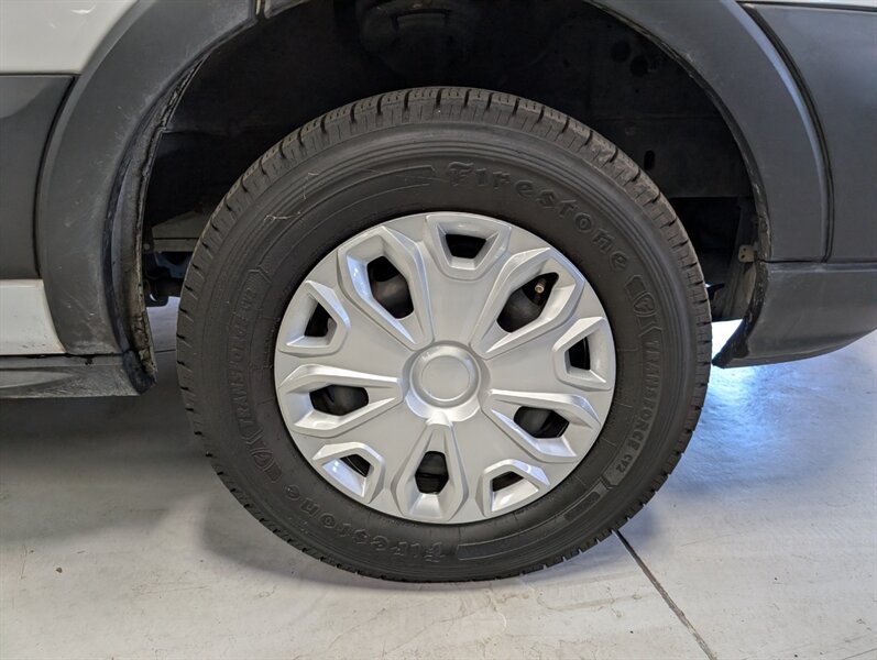2019 Ford Transit 350 XLT - Photo 12 - Bountiful, UT 84010