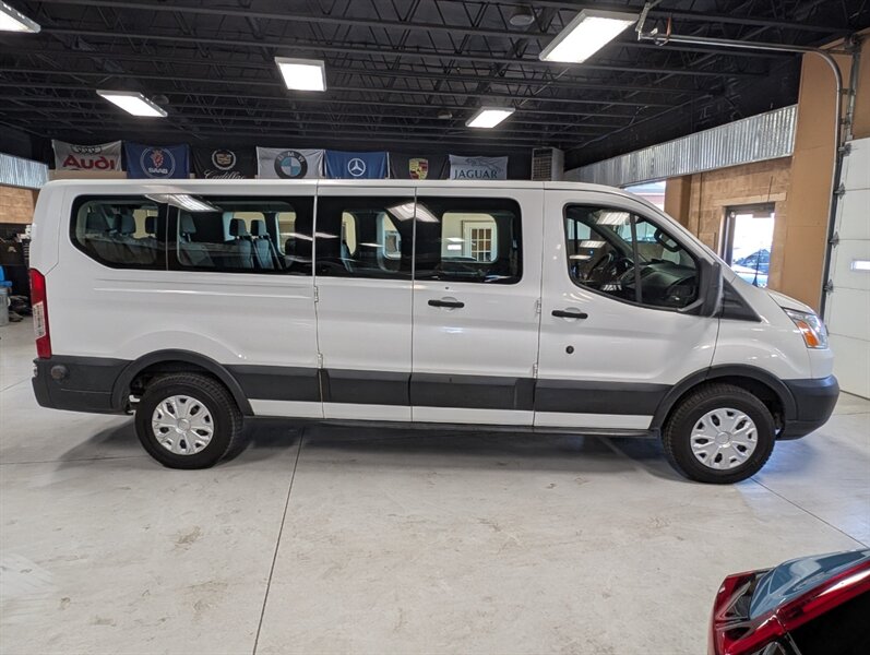 2019 Ford Transit 350 XLT - Photo 11 - Bountiful, UT 84010