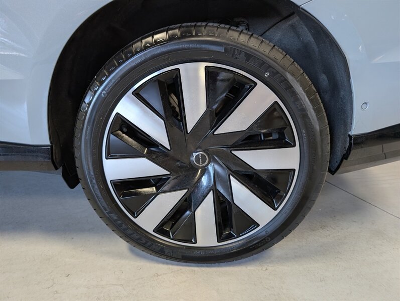 2025 Volvo EX90 Ultra 7-Passenger - Photo 14 - Bountiful, UT 84010