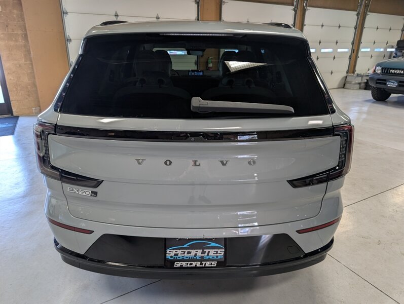 2025 Volvo EX90 Ultra 7-Passenger - Photo 9 - Bountiful, UT 84010