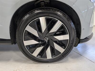 2025 Volvo EX90 Ultra 7-Passenger - Photo 12 - Bountiful, UT 84010