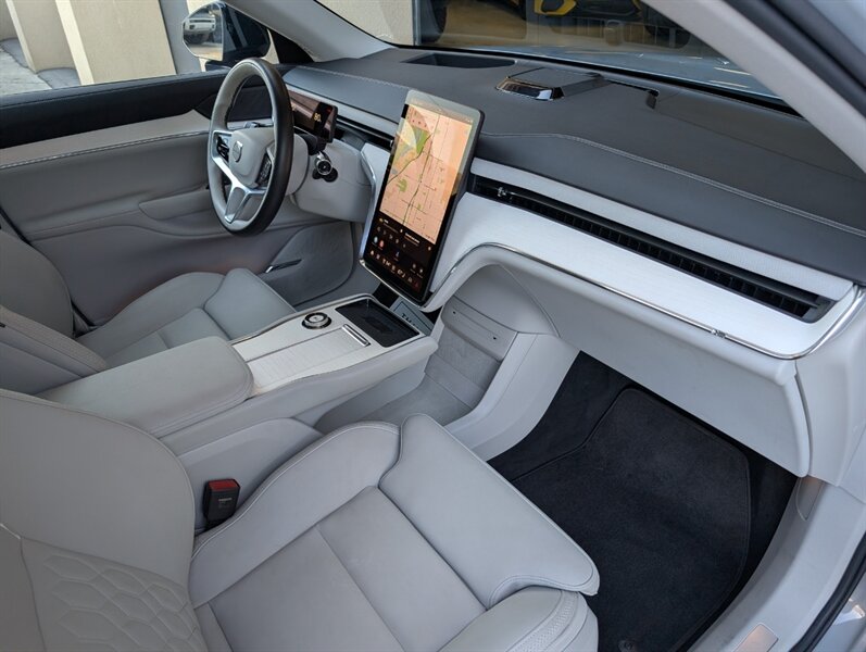 2025 Volvo EX90 Ultra 7-Passenger - Photo 4 - Bountiful, UT 84010