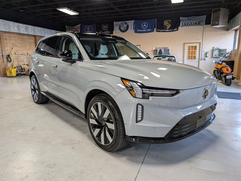 2025 Volvo EX90 Ultra  7-Passenger - Photo 1 - Bountiful, UT 84010