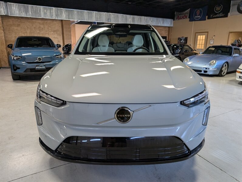 2025 Volvo EX90 Ultra 7-Passenger - Photo 6 - Bountiful, UT 84010