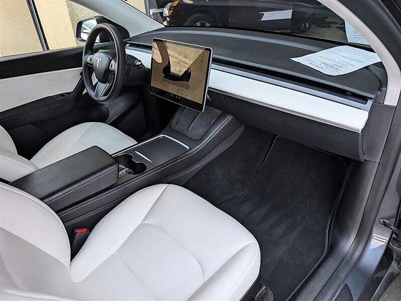 2022 Tesla Model Y Performance - Photo 4 - Bountiful, UT 84010